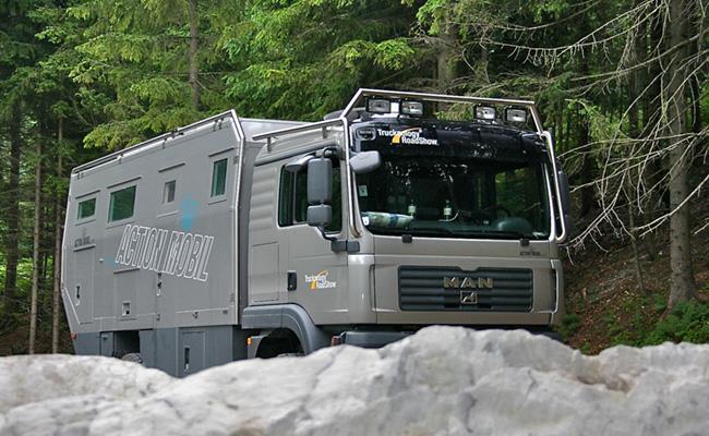 Expedition vehicle ATACAMA